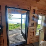 Kutulammen Eraemoekki Saunalla Chalet