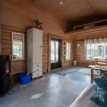 Kutulammen Eraemoekki Saunalla * Ranua