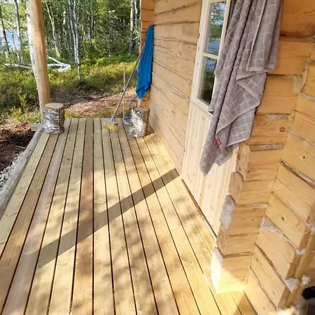 Kutulammen Eraemoekki Saunalla Chalet Ranua