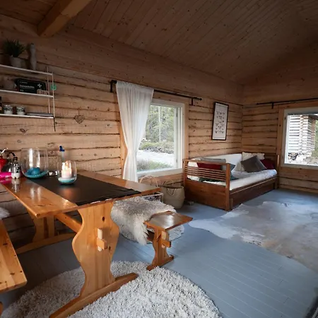 Kutulammen Eraemoekki Saunalla Chalé Ranua