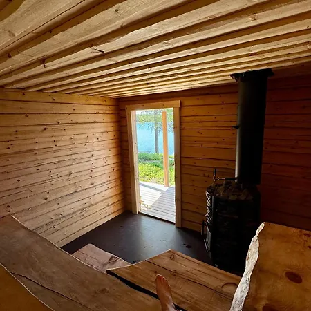 Kutulammen Eraemoekki Saunalla Chalé Ranua